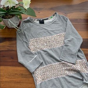 Soft sequined lightweight sweatshirt